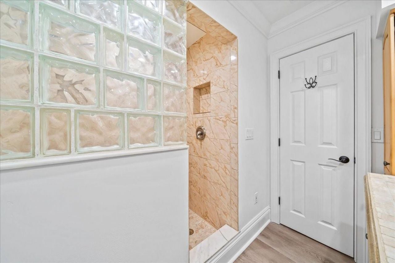 9670 Mockingbird , Sebastian, FL 32976 Photo