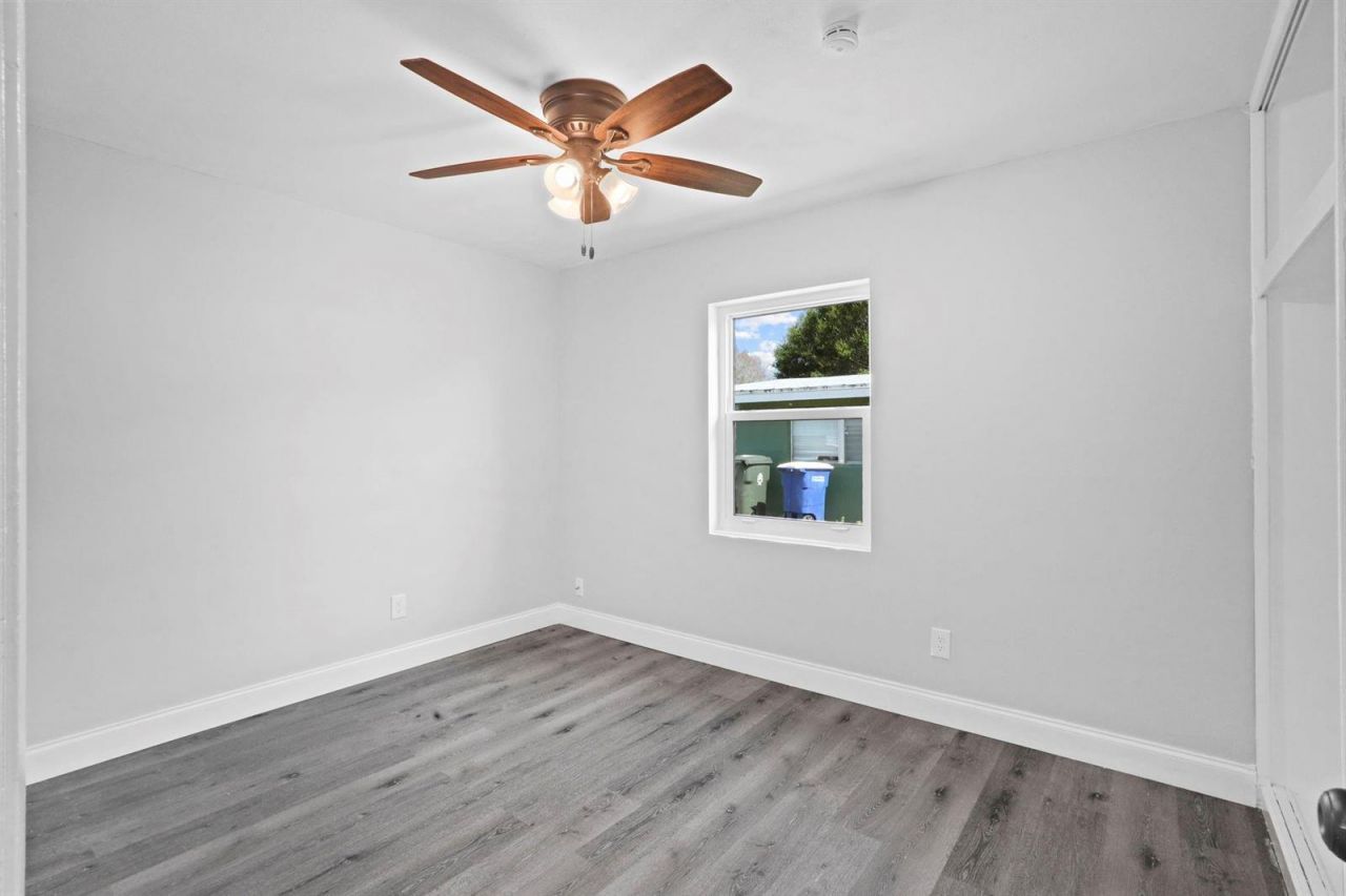1013 Hispana Avenue , Fort Pierce, FL 34982 Photo