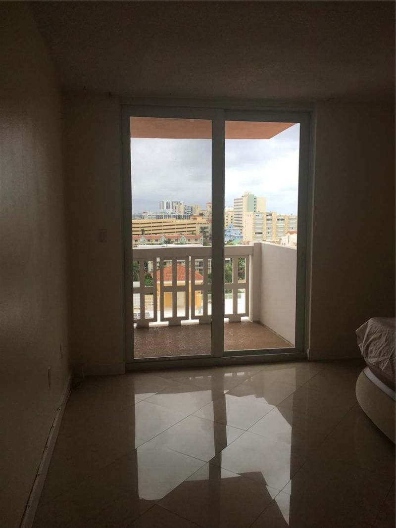 801 S Ocean Drive , Unit 905, Hollywood, FL 33019 Photo
