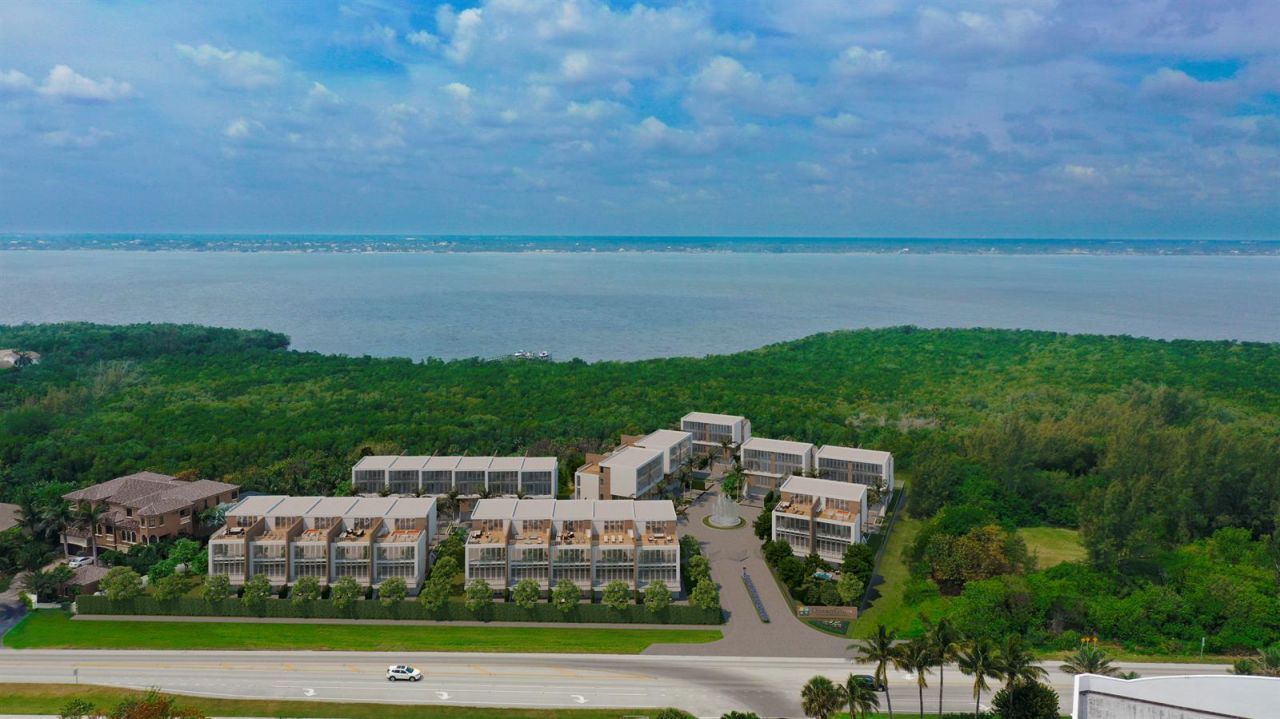 10118 S Ocean Drive , Unit 18, Jensen Beach, FL 34957 Photo
