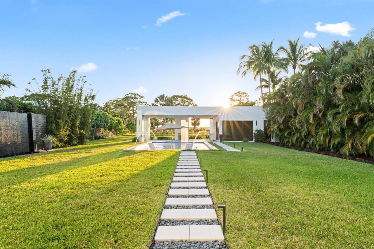 1544 SE Saint Lucie Boulevard , Stuart, FL 34996 Photo