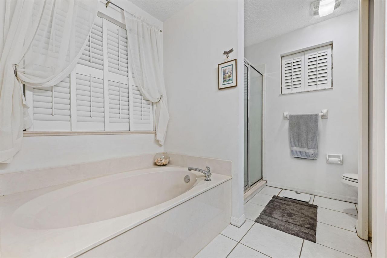 15884 North Road , Loxahatchee, FL 33470 Photo