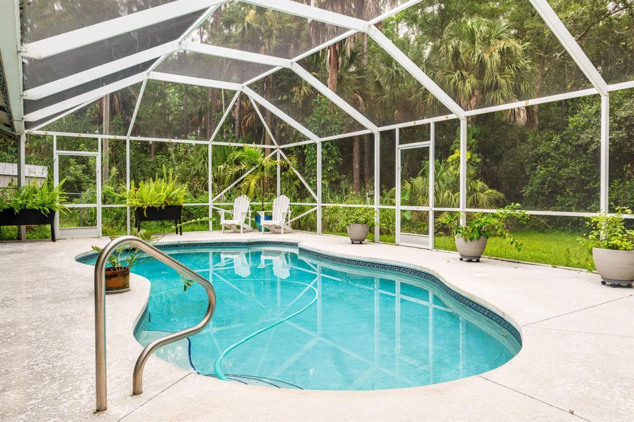 15884 North Road , Loxahatchee, FL 33470 Photo