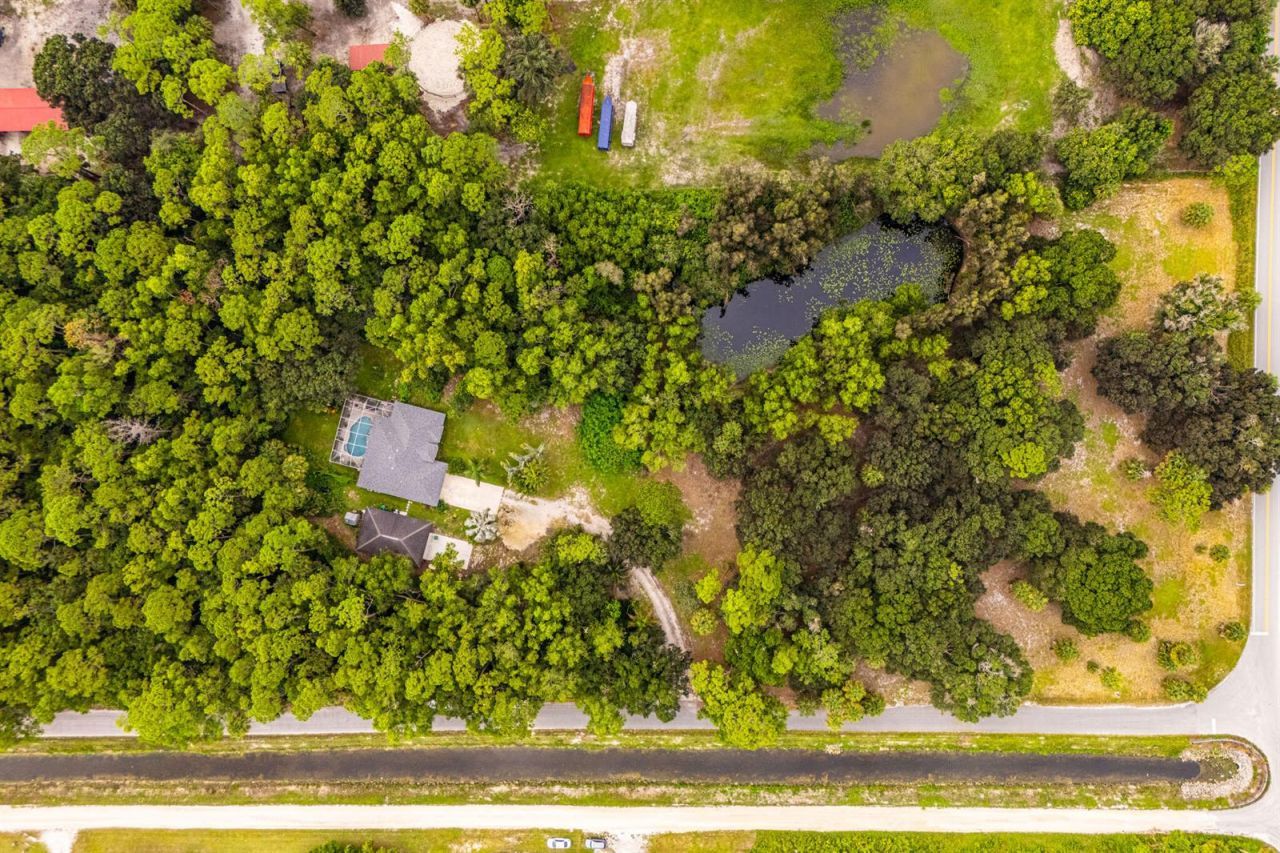 15884 North Road , Loxahatchee, FL 33470 Photo