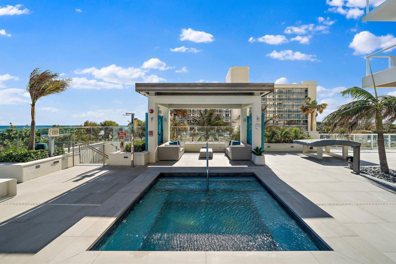 3730 N Ocean Drive , Unit 9d, Singer Island, FL 33404 Photo