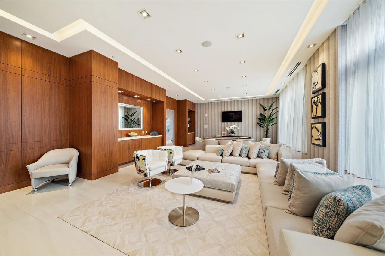 3730 N Ocean Drive , Unit 9d, Singer Island, FL 33404 Photo