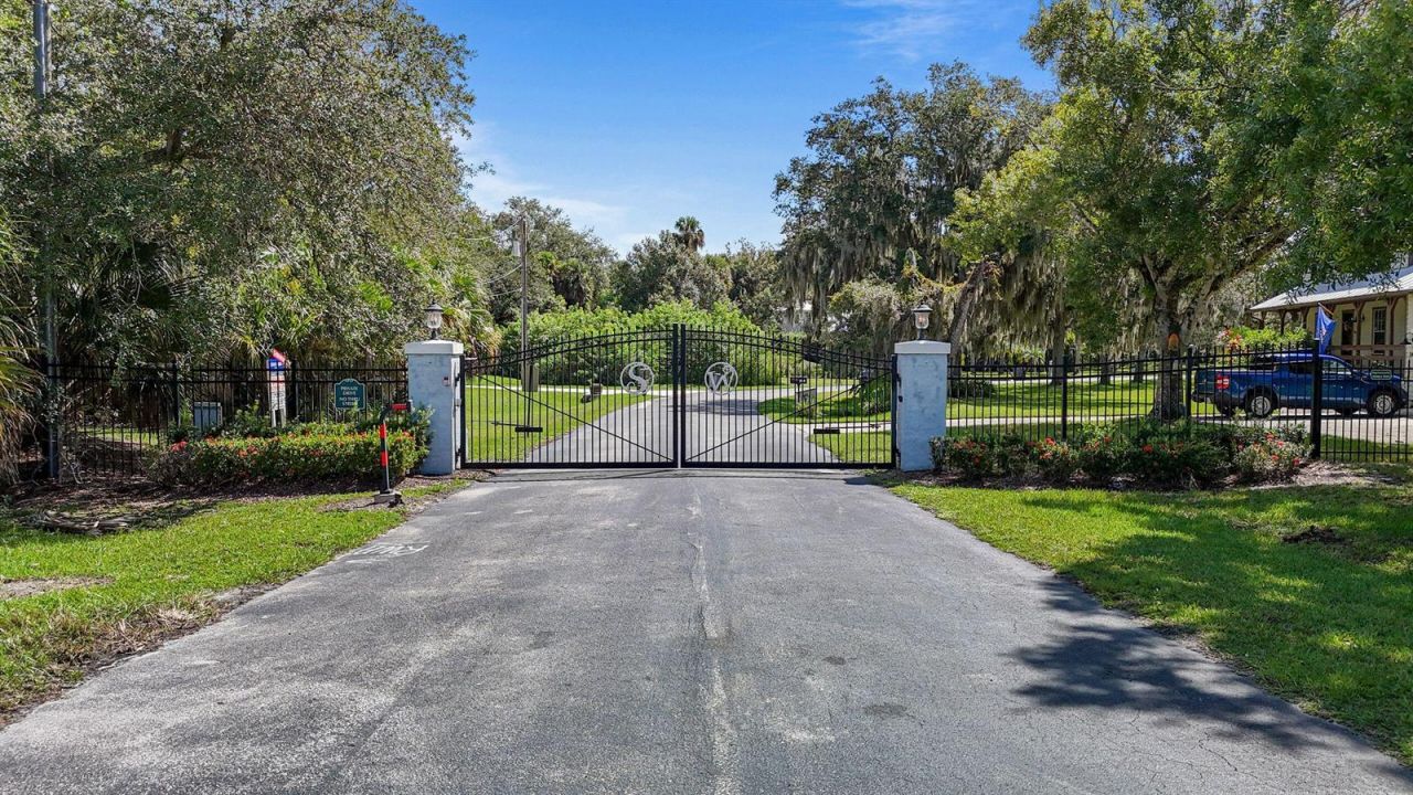 2460 Sweetwater Drive , Fort Pierce, FL 34981 Photo