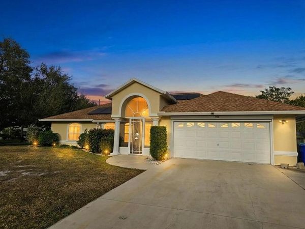 1120 Fairfield Lane , Sebastian, FL 32958