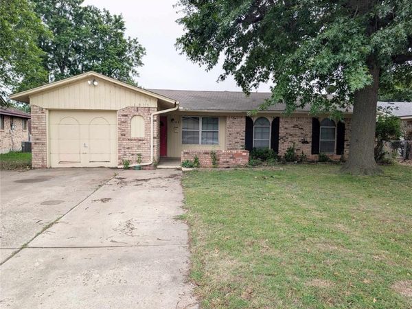 1915 S Jensen Avenue, El Reno, OK 73036