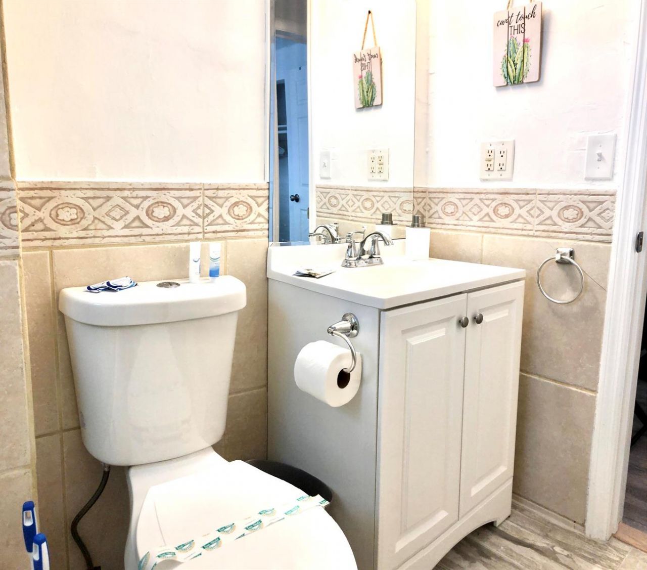 226 S Palmway , Unit 1, Lake Worth, FL 33460 Photo