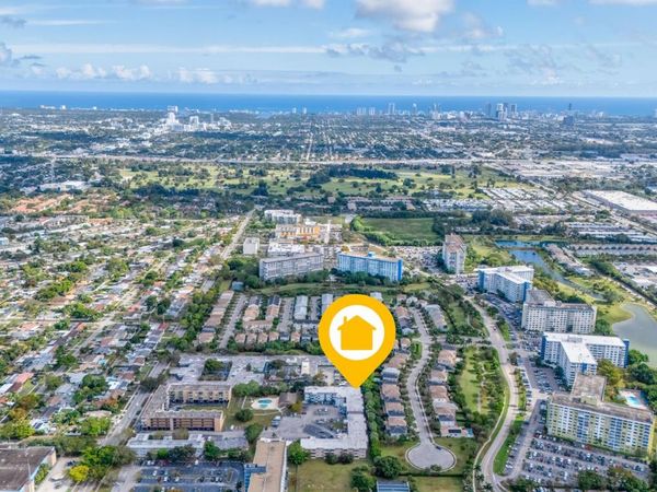 1400 Tallwood Avenue , Unit 206, Hollywood, FL 33021