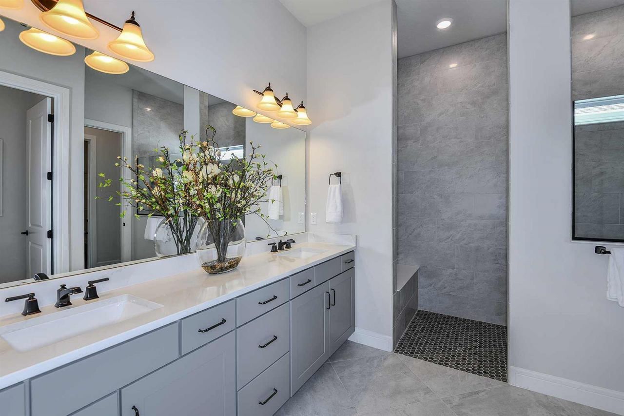 12887 Springer Circle , Unit Renown 20, Palm Beach Gardens, FL 33412 Photo