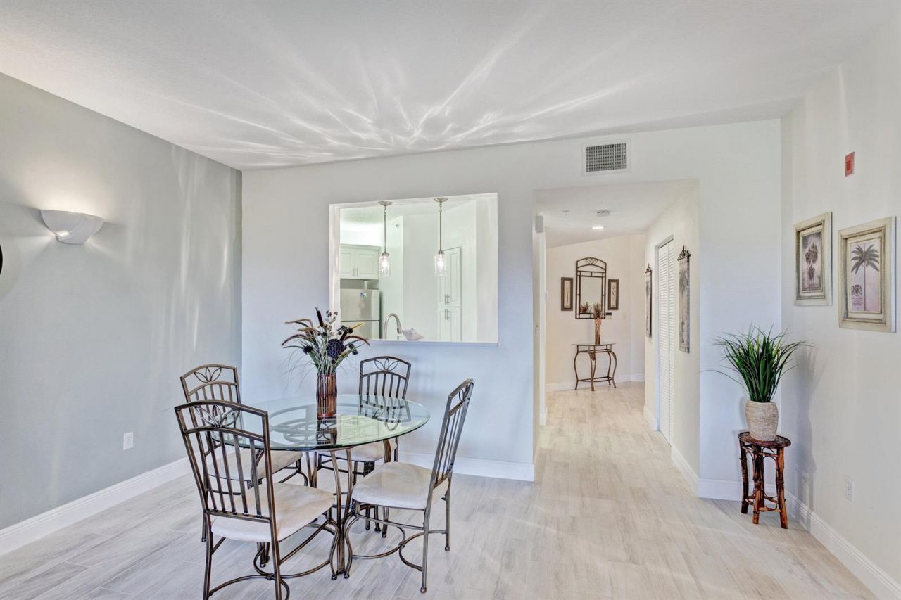 500 Uno Lago Drive , Unit 402, Juno Beach, FL 33408 Photo