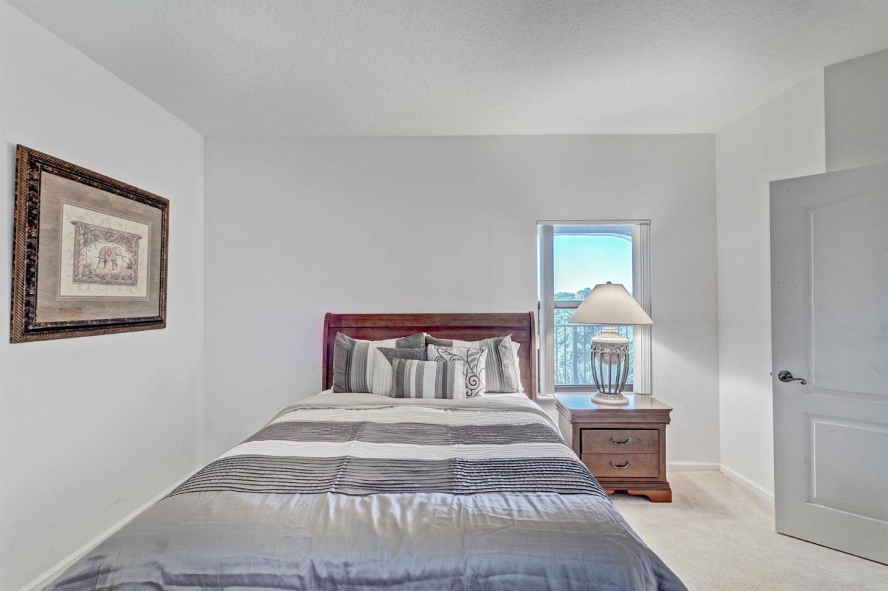 500 Uno Lago Drive , Unit 402, Juno Beach, FL 33408 Photo