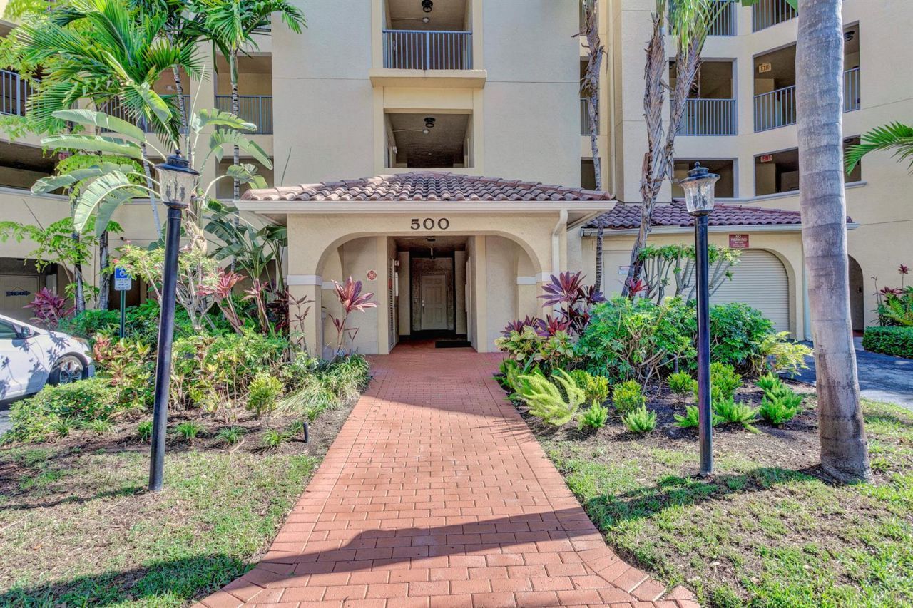 500 Uno Lago Drive , Unit 402, Juno Beach, FL 33408 Photo