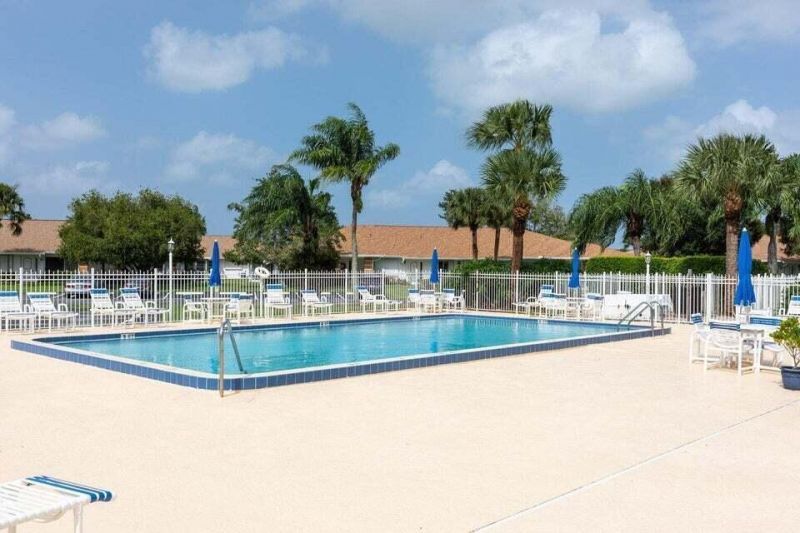 1212 Lakes End Drive , Unit D, Fort Pierce, FL 34982 Photo