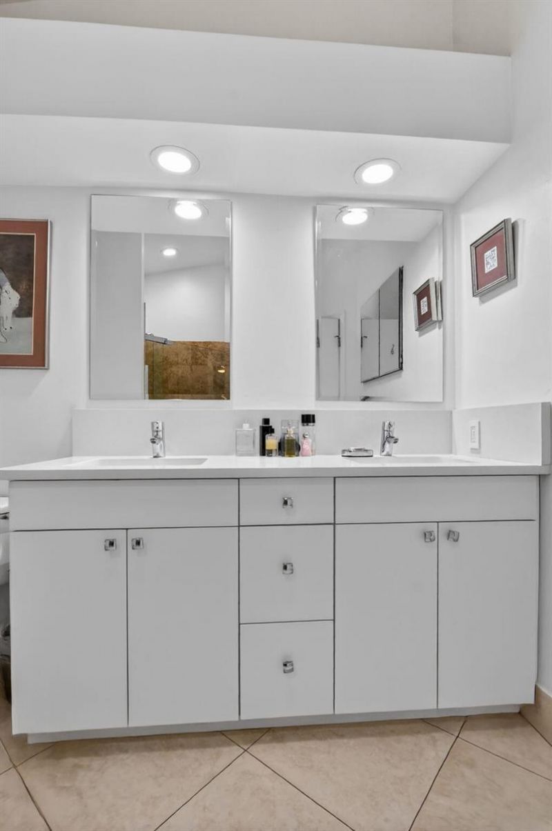 17227 Boca Club Boulevard , Unit 3, Boca Raton, FL 33487 Photo