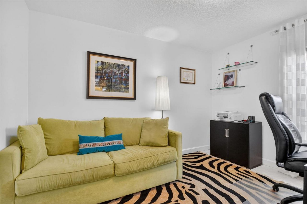 17227 Boca Club Boulevard , Unit 3, Boca Raton, FL 33487 Photo