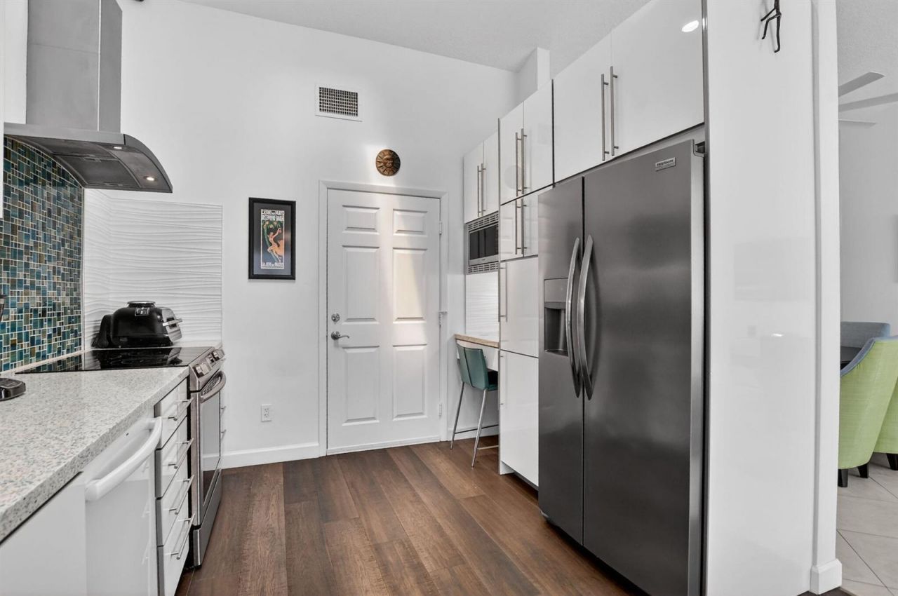 17227 Boca Club Boulevard , Unit 3, Boca Raton, FL 33487 Photo