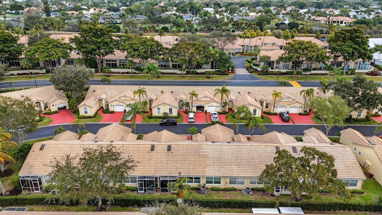 17227 Boca Club Boulevard , Unit 3, Boca Raton, FL 33487 Photo