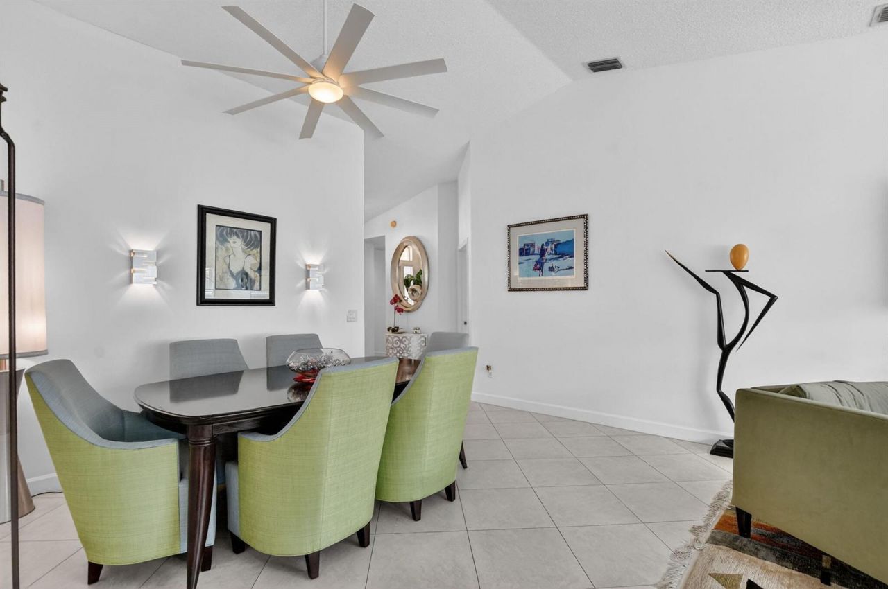 17227 Boca Club Boulevard , Unit 3, Boca Raton, FL 33487 Photo