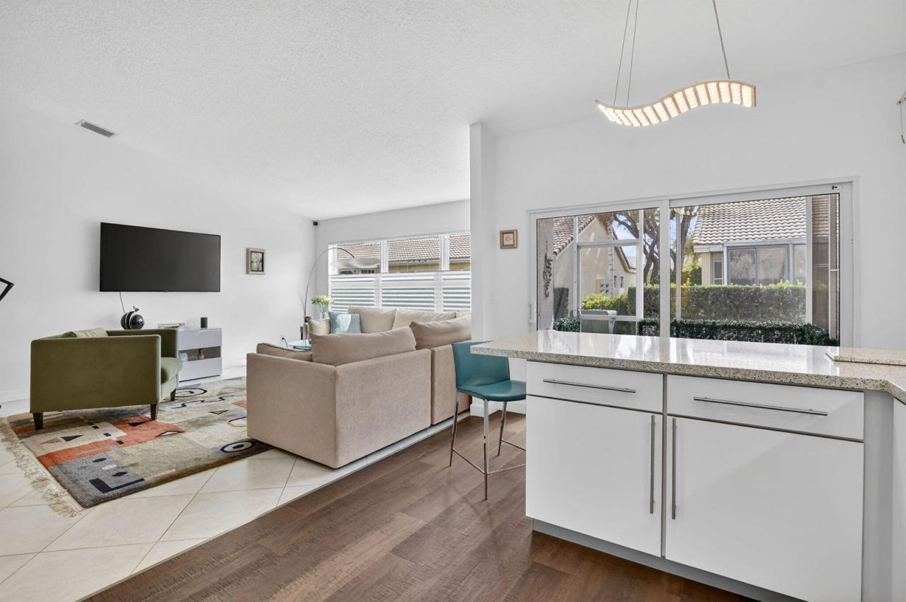 17227 Boca Club Boulevard , Unit 3, Boca Raton, FL 33487 Photo