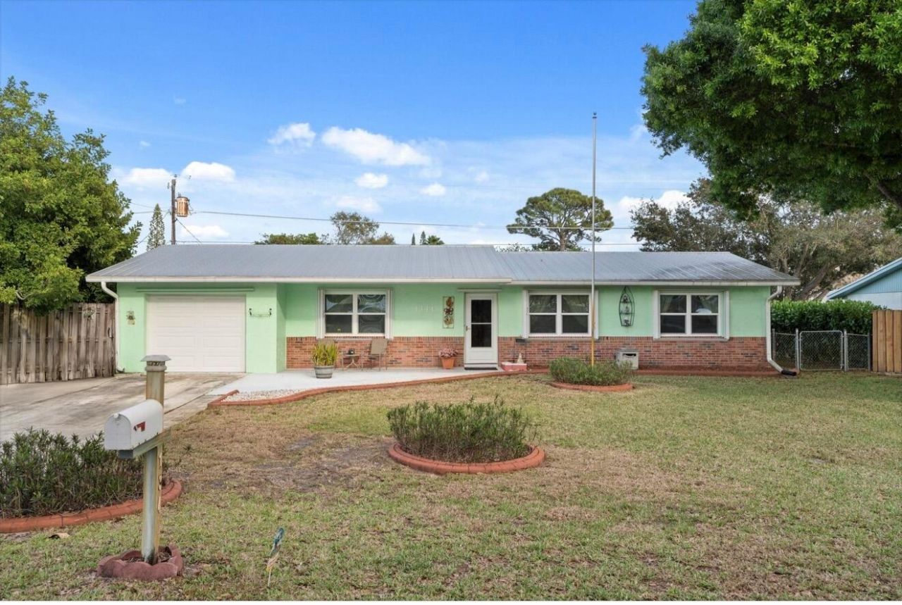 1341 SE Seashell Lane , Stuart, FL 34996 Photo