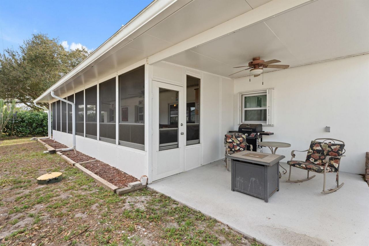 1341 SE Seashell Lane , Stuart, FL 34996 Photo