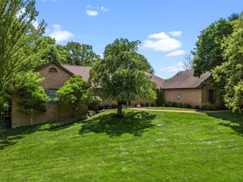100 Morningline Lane, Union Twp, OH 45177 Photo 2