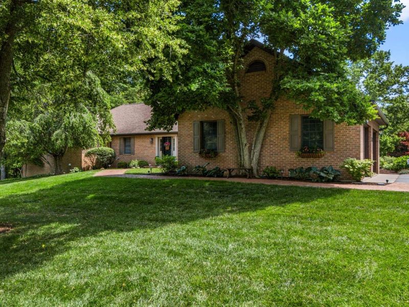 100 Morningline Lane, Union Twp, OH 45177 Photo 3