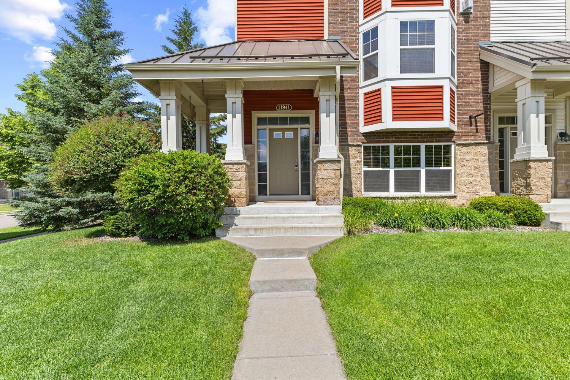 11941 Emery Village Drive N, Unit 2101, Champlin, MN 55316 Main Photo