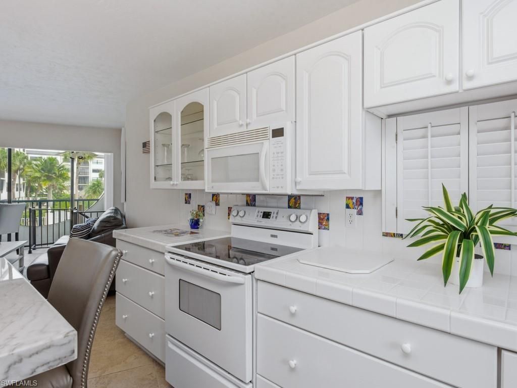 1007 Anglers Cv , Unit J204, Marco Island, FL 34145 Photo