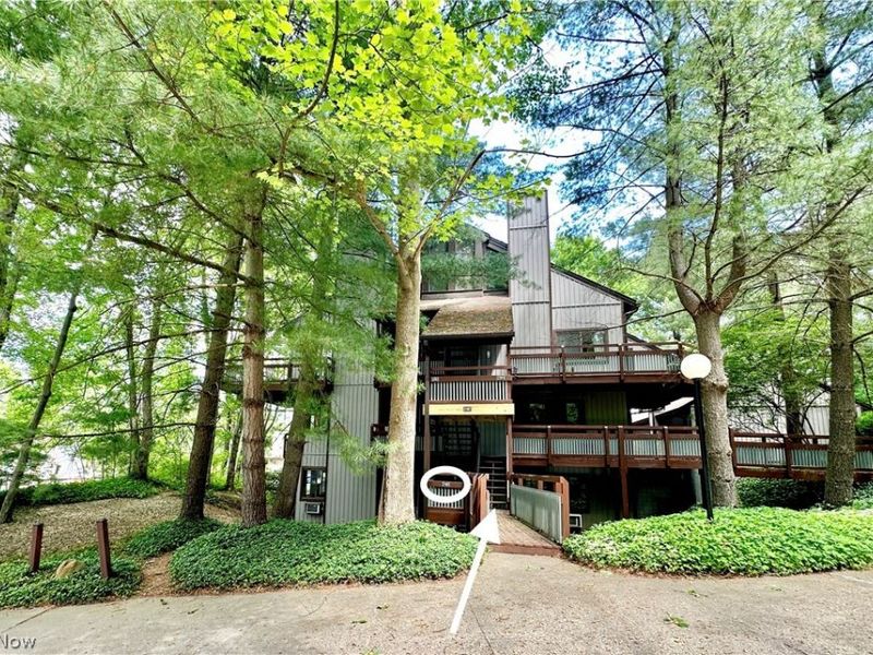 2193 Pinebrook Trail, Cuyahoga Falls, OH 44223 Photo 26