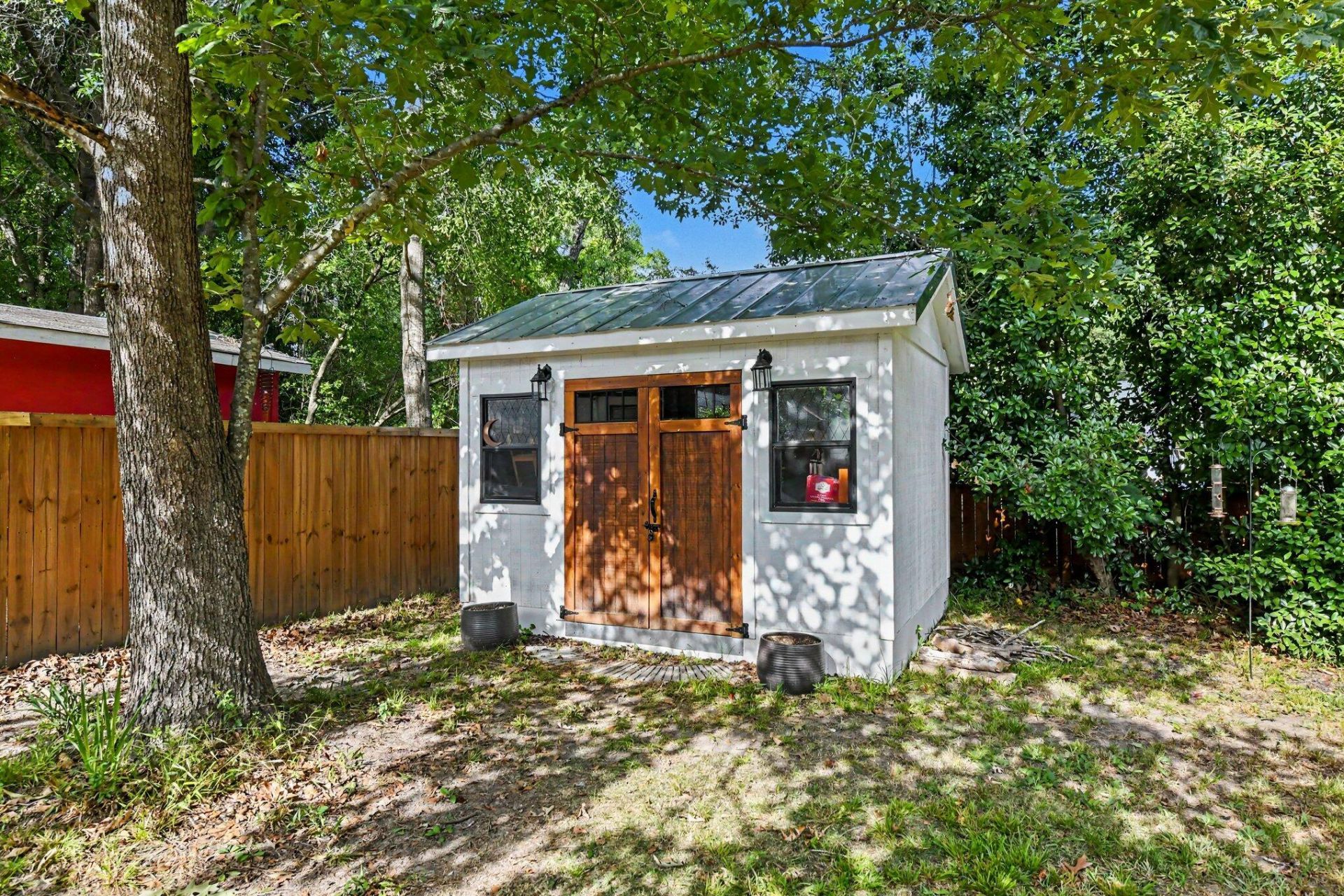 2633 Dellwood Avenue Photo 28