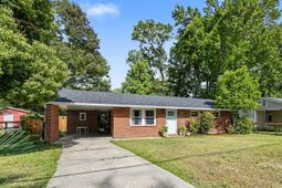 2633 Dellwood Avenue photo 4