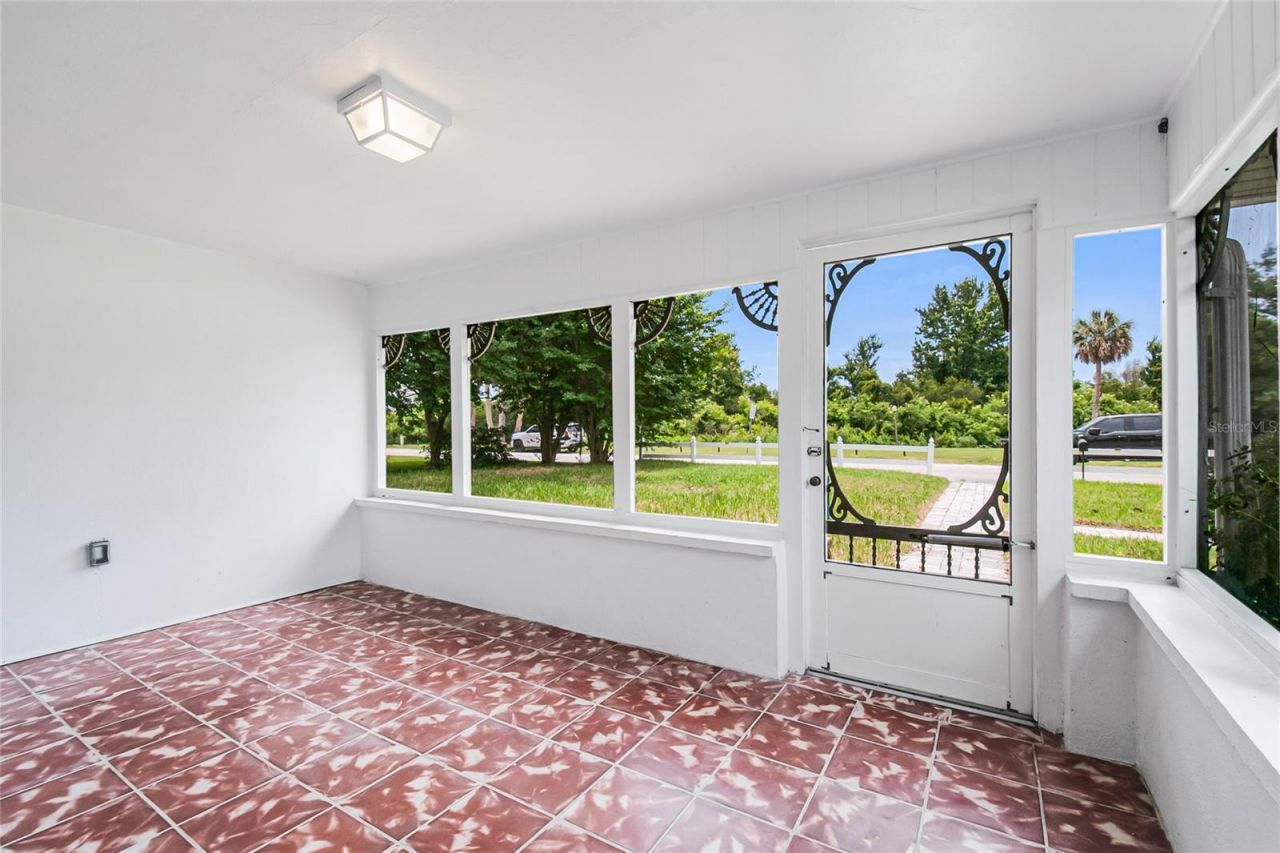 1635 Gertrude Place , Mount Dora, FL 32757 Photo