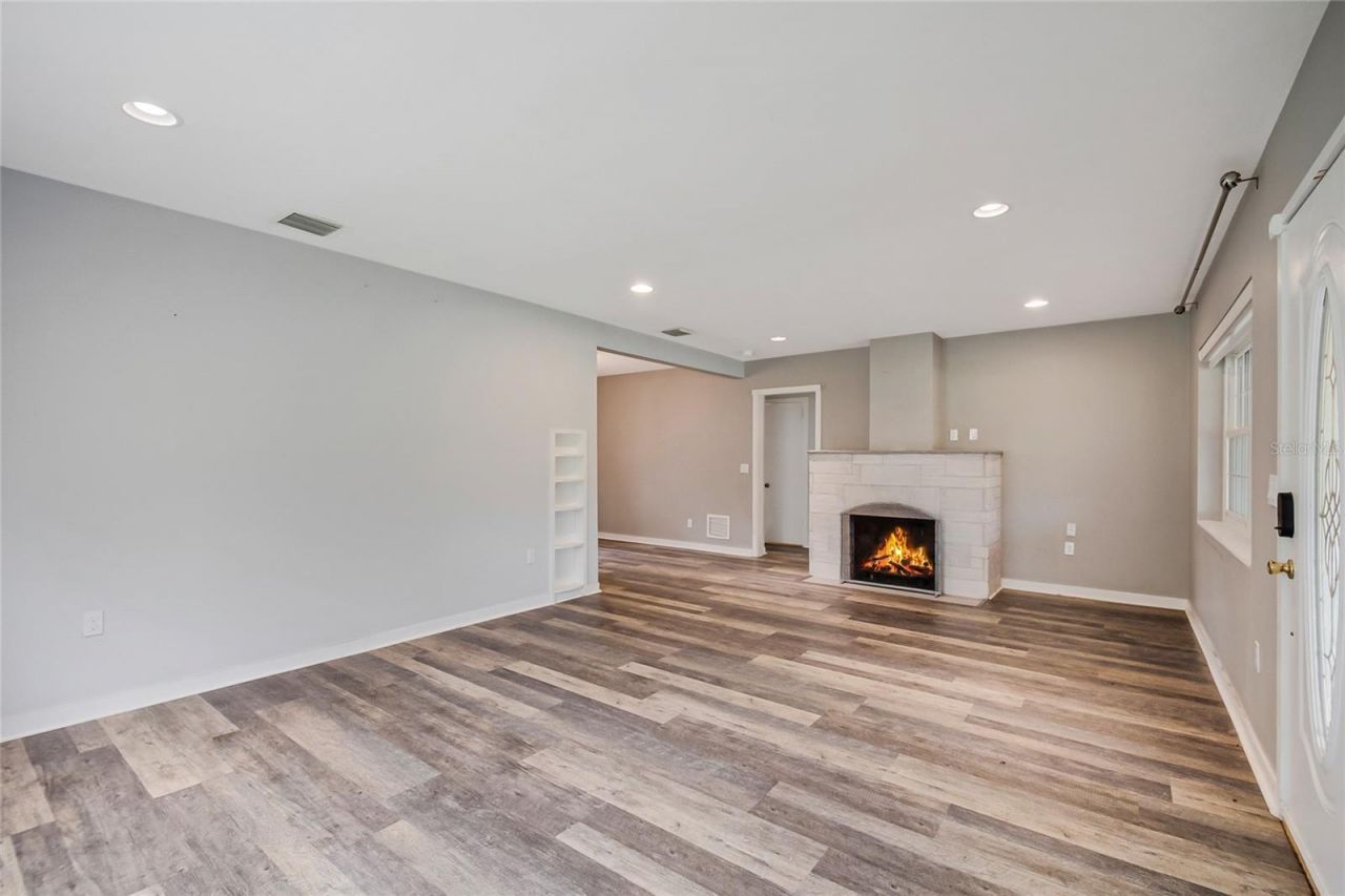 1635 Gertrude Place , Mount Dora, FL 32757 Photo