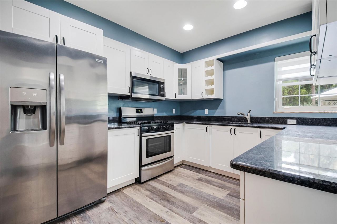 1635 Gertrude Place , Mount Dora, FL 32757 Photo