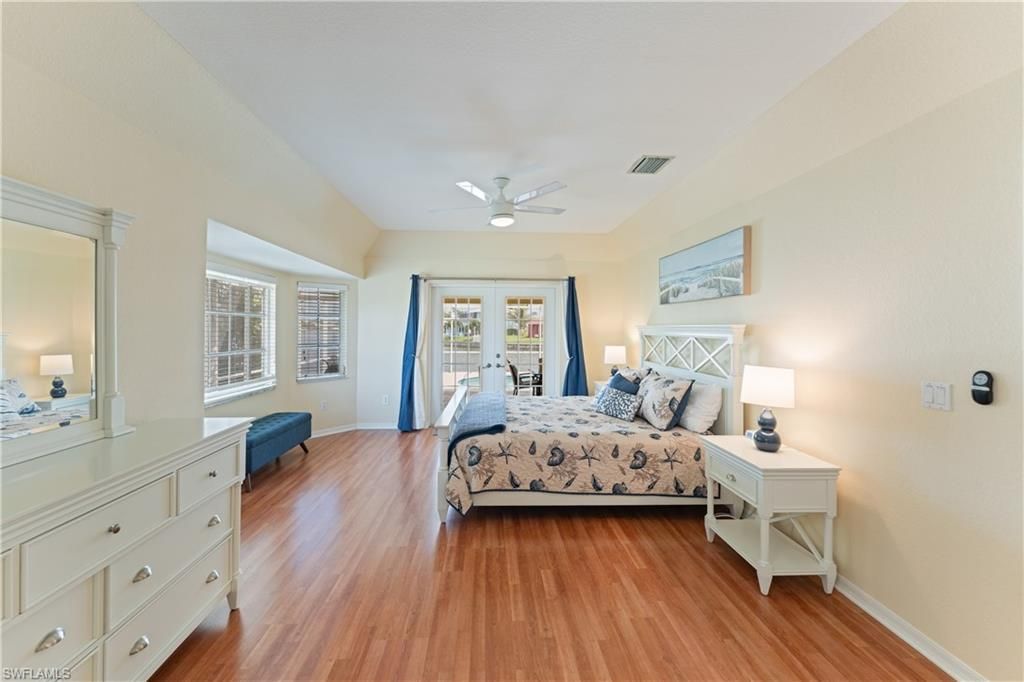 102 SW 9th St , Cape Coral, FL 33991 Photo