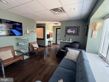 906 TOWN CENTER , DOYLESTOWN, PA 18901