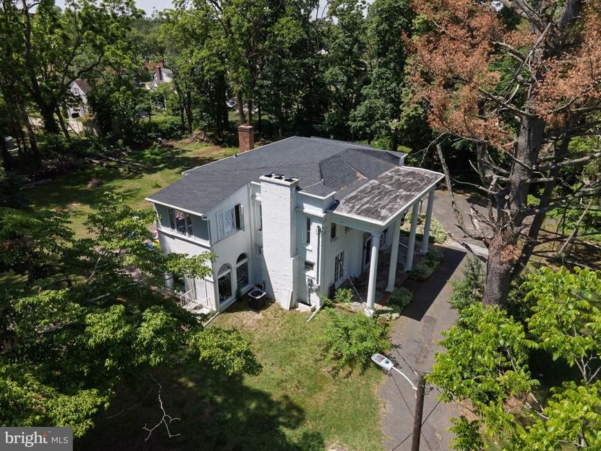1071 E Park Avenue, Vineland, NJ 08360 Main Photo