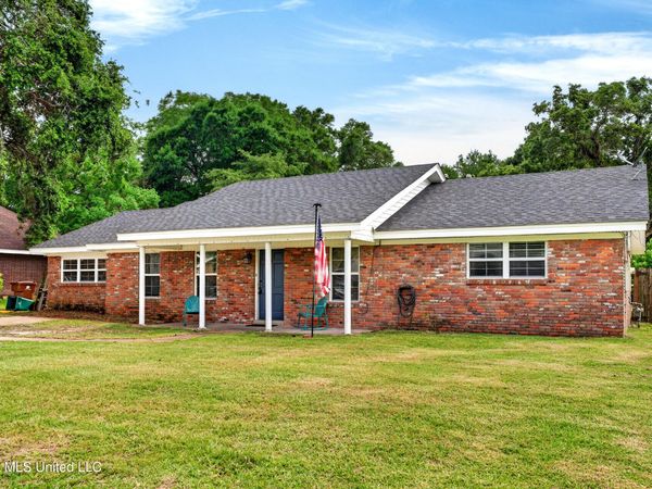 111 Edmund Drive, Long Beach, MS 39560