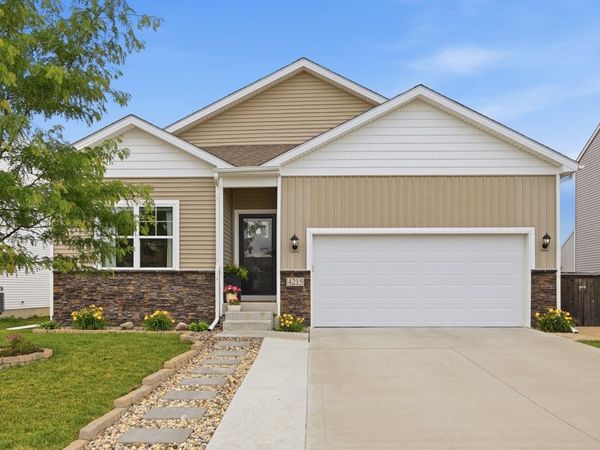 4215 NW Cedarwood Drive, Ankeny, IA 50023