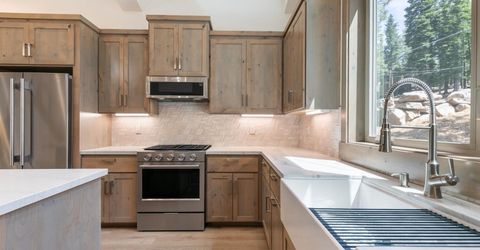 12290 Muhlebach Way, Truckee, CA 96161 Photo