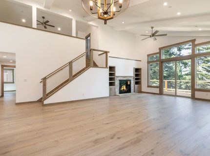 12290 Muhlebach Way, Truckee, CA 96161 Photo