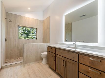 12290 Muhlebach Way, Truckee, CA 96161 Photo