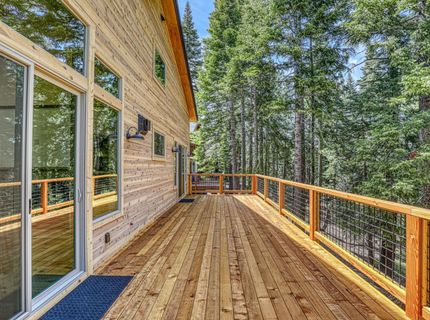 12290 Muhlebach Way, Truckee, CA 96161 Photo