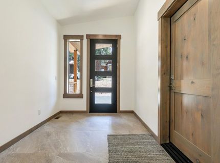 12290 Muhlebach Way, Truckee, CA 96161 Photo