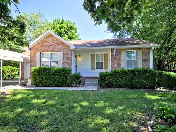 973 HOT SHOT DR , Clarksville, TN 37042