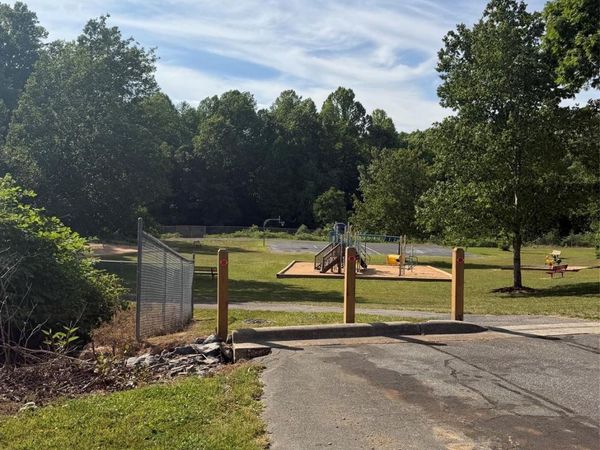 171 Ridley Street , Marion, NC 28752